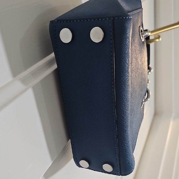 Michael Kors Navy Shoulder Bag with Silver Accents - Picture 5 of 13